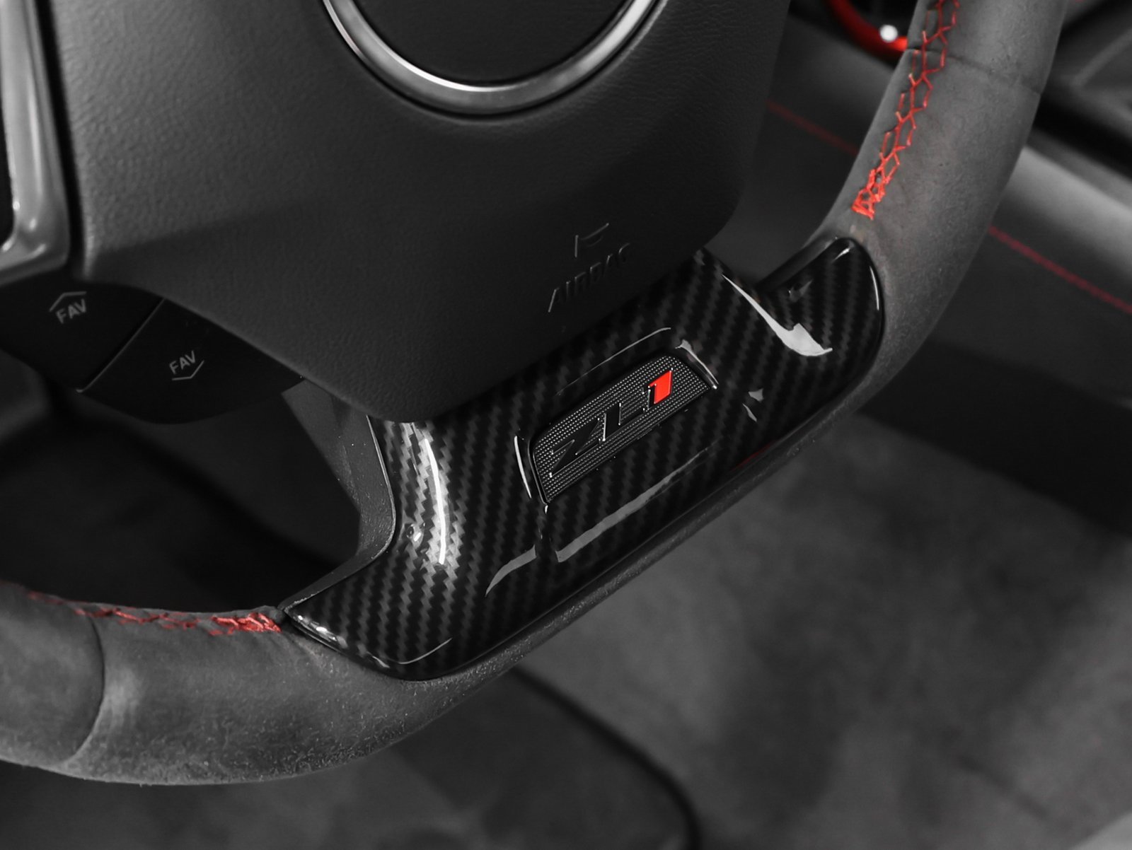 Used 2018 Chevrolet Camaro ZL1 image 43