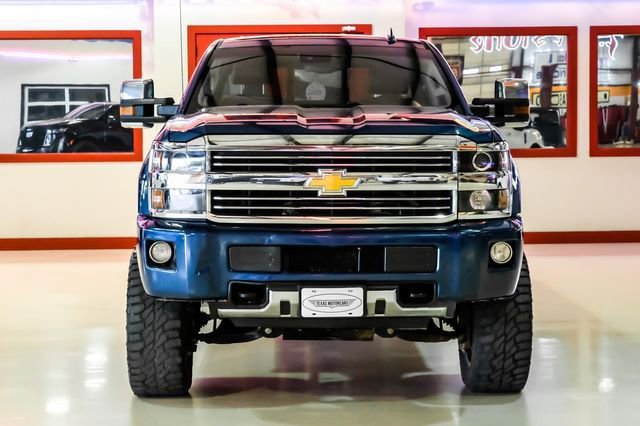 Used 2016 Chevrolet Silverado 2500 High Country w/ Duramax Plus Package AWD/4WD image 9