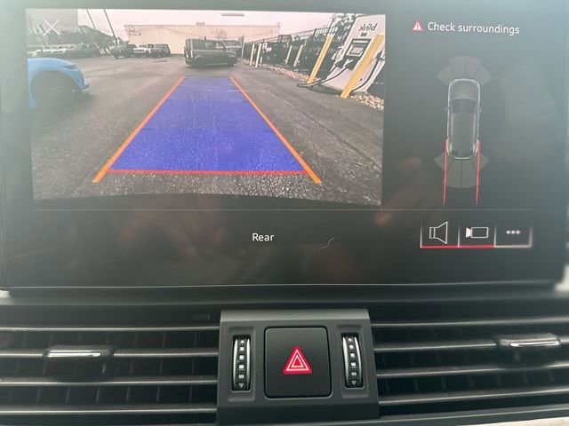 Used 2023 Audi Q5 2.0T Premium w/ Convenience Package image 18