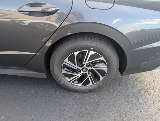 New 2026 Hyundai Sonata Blue FWD image 19