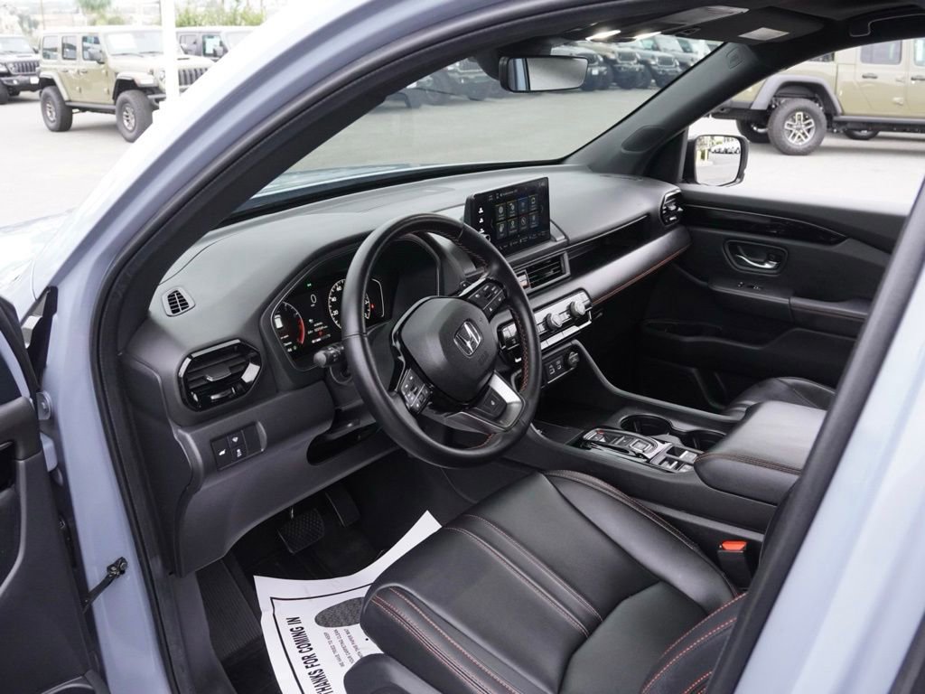 Used 2024 Honda Pilot TrailSport image 19