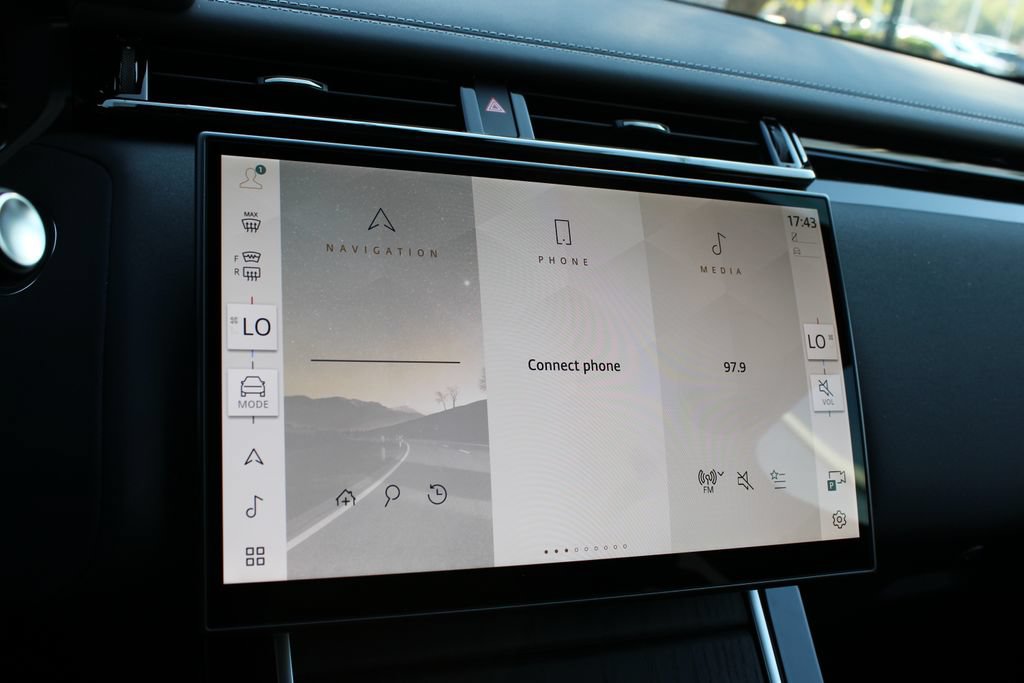 New 2026 Land Rover Range Rover Velar Belgravia AWD/4WD image 8