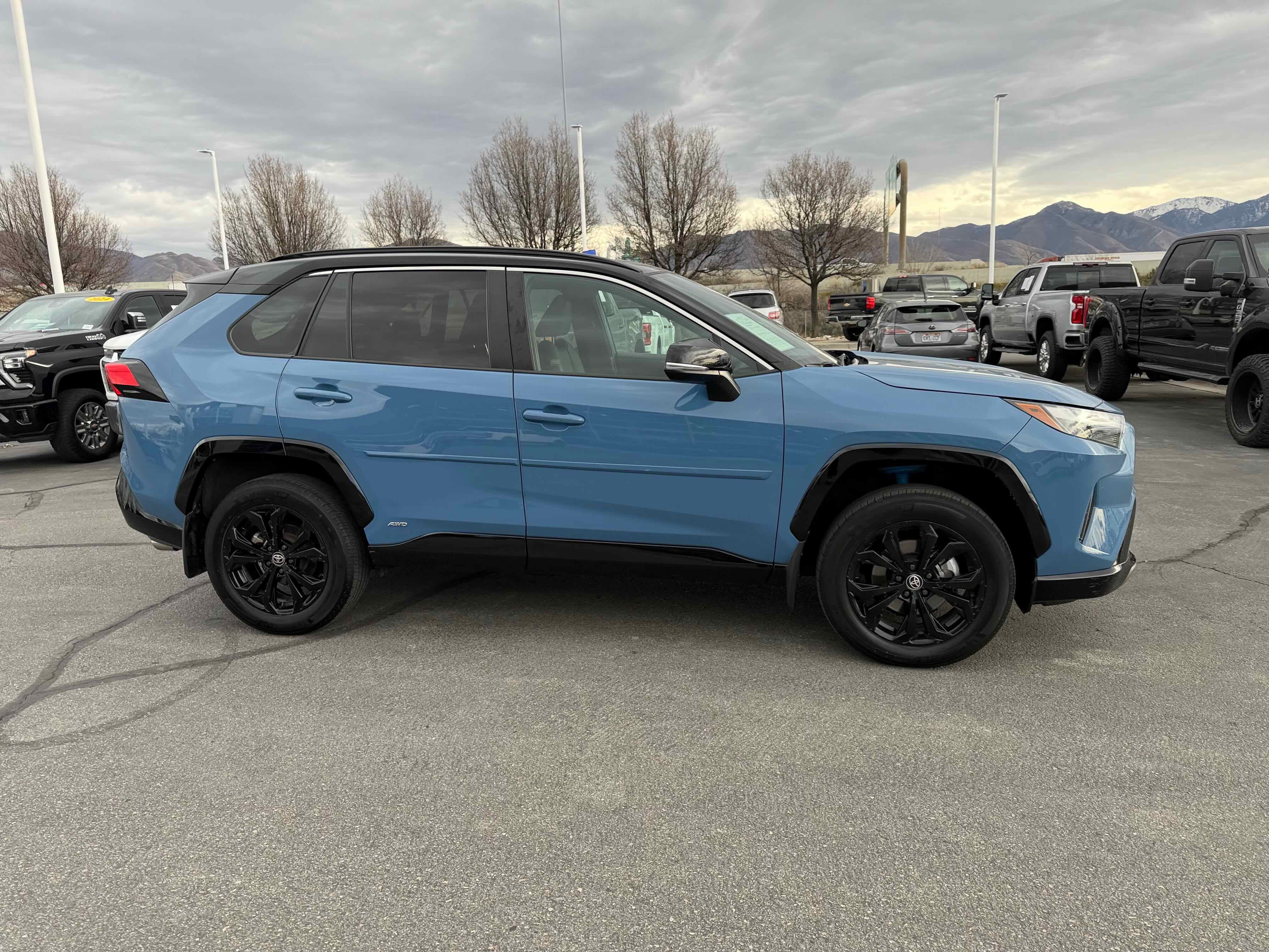 Used 2023 Toyota RAV4 XSE w/ XSE Grade Weather Package image 6