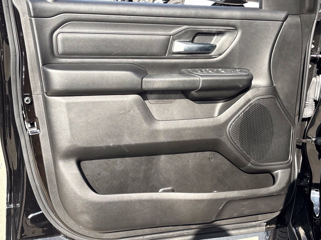 New 2026 RAM 1500 Express AWD/4WD image 10