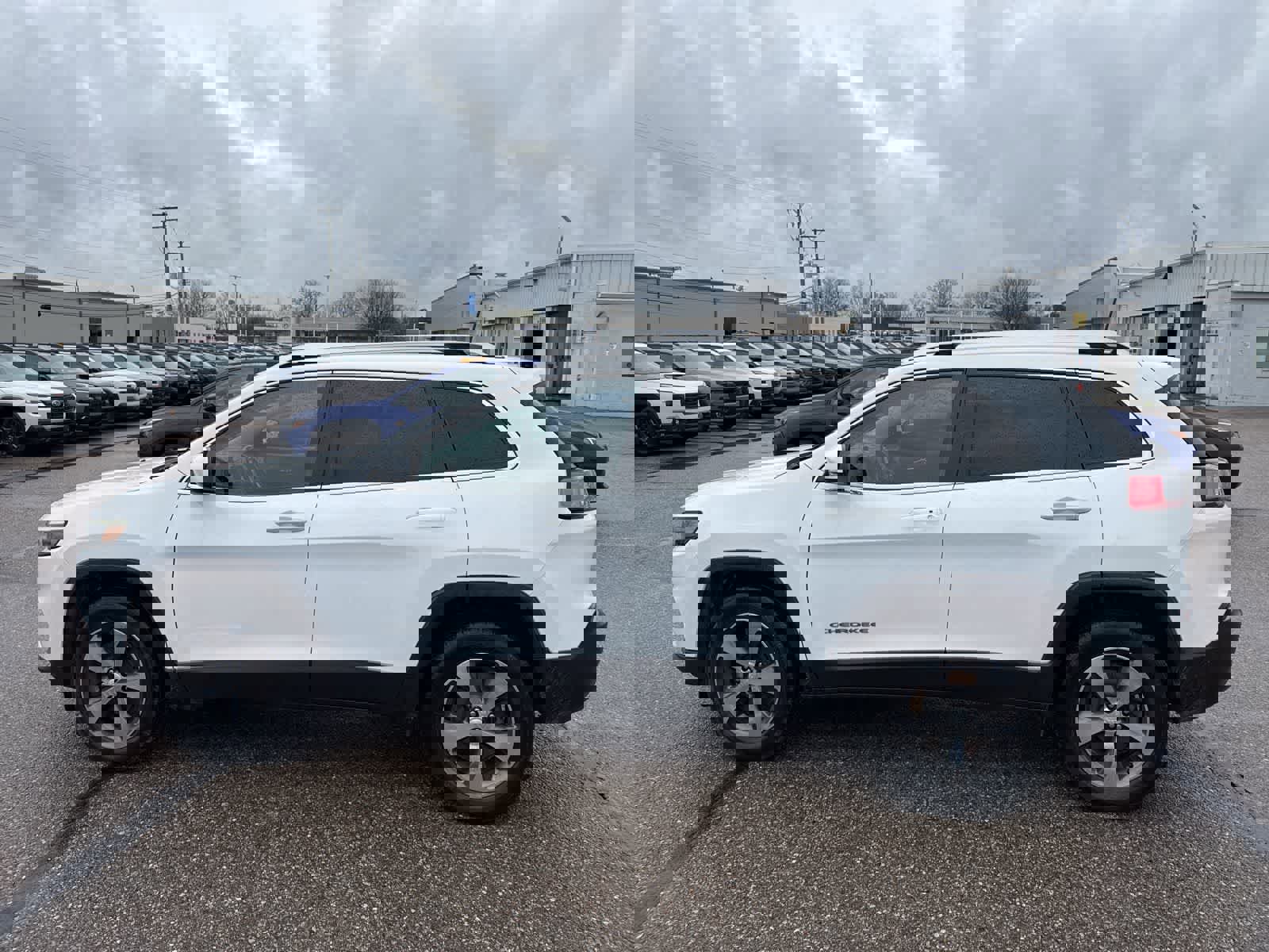 Used 2020 Jeep Cherokee Limited image 12