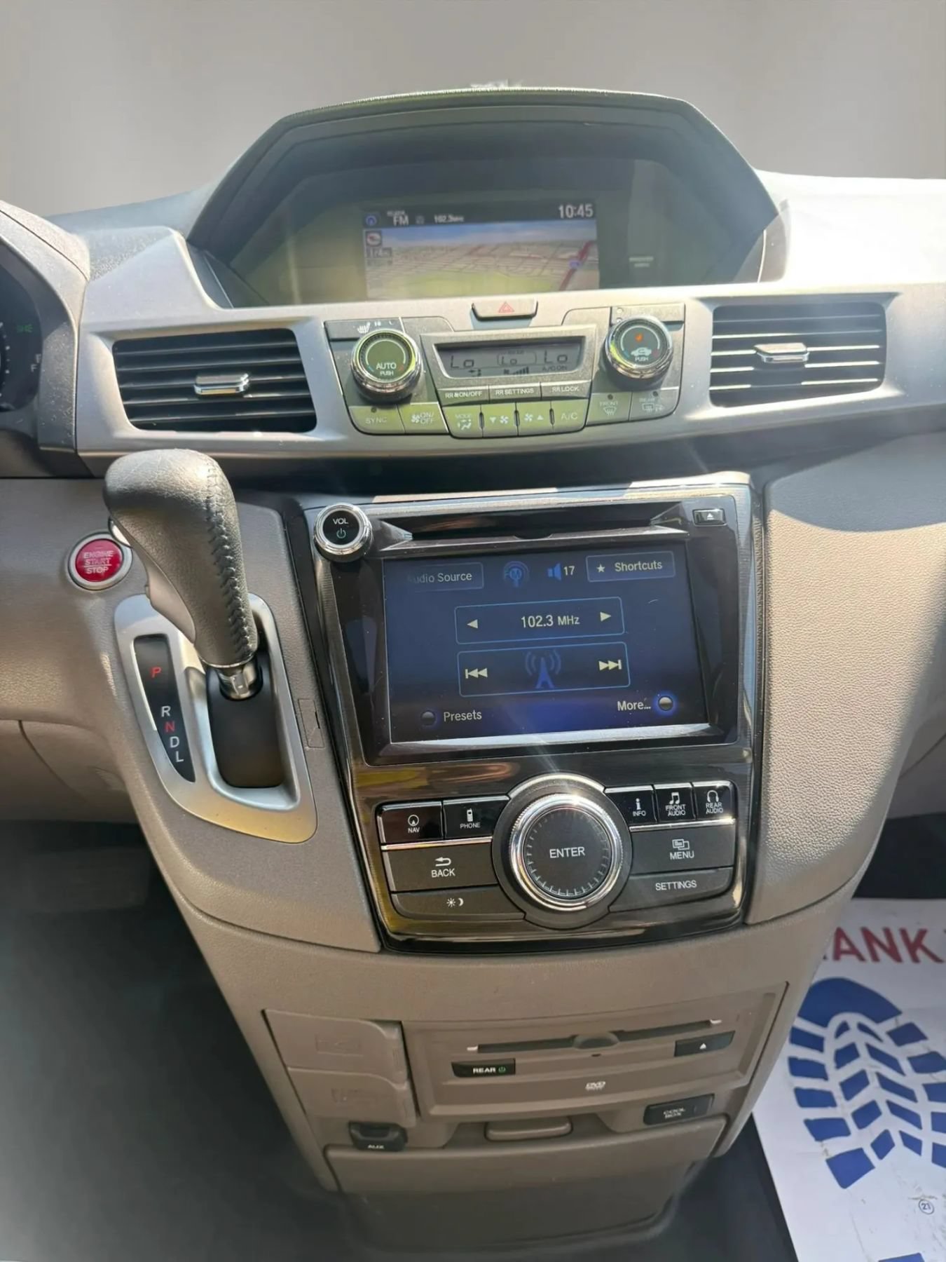 Used 2015 Honda Odyssey Touring image 19