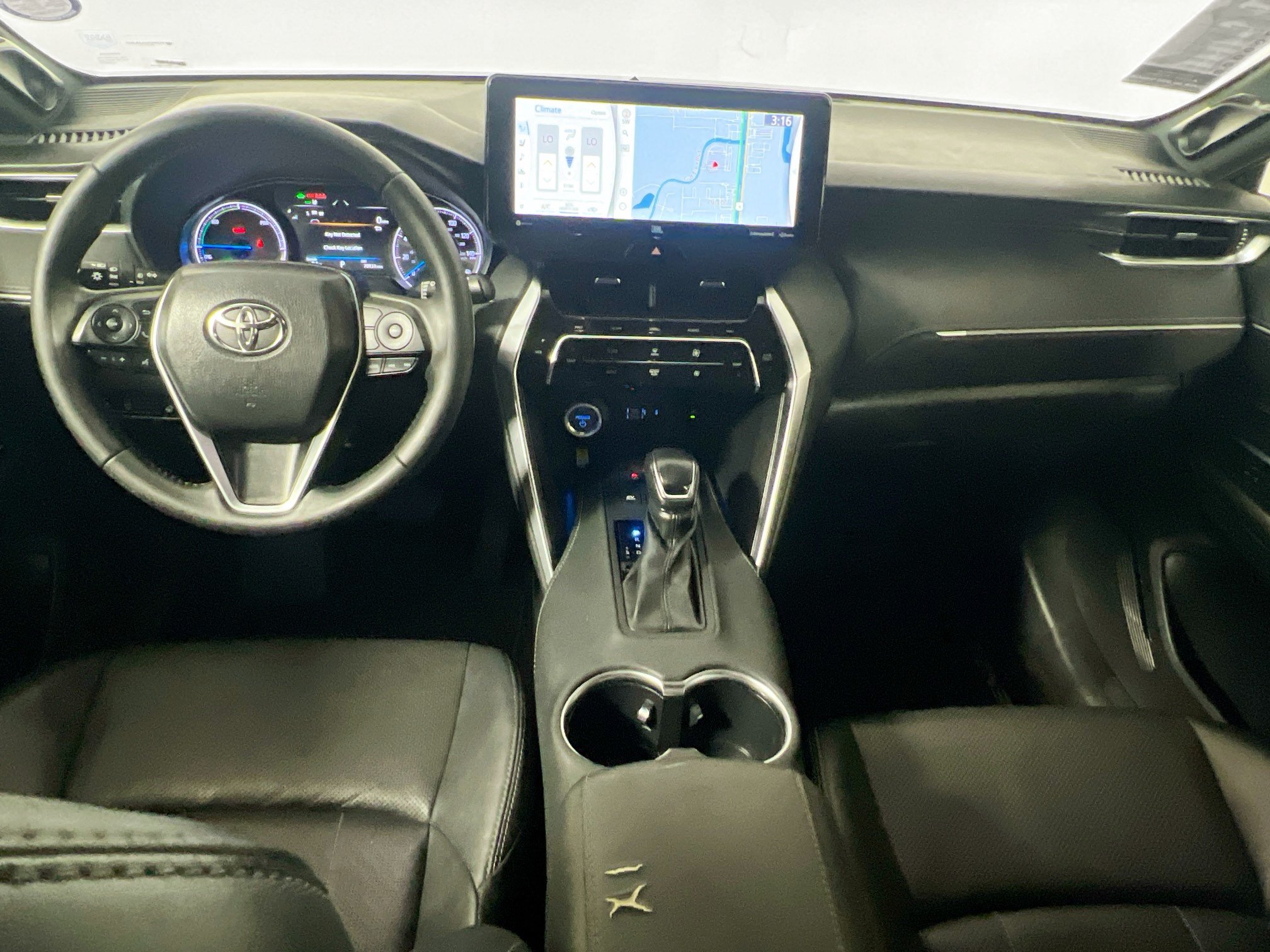 Used 2022 Toyota Venza Limited AWD/4WD image 29