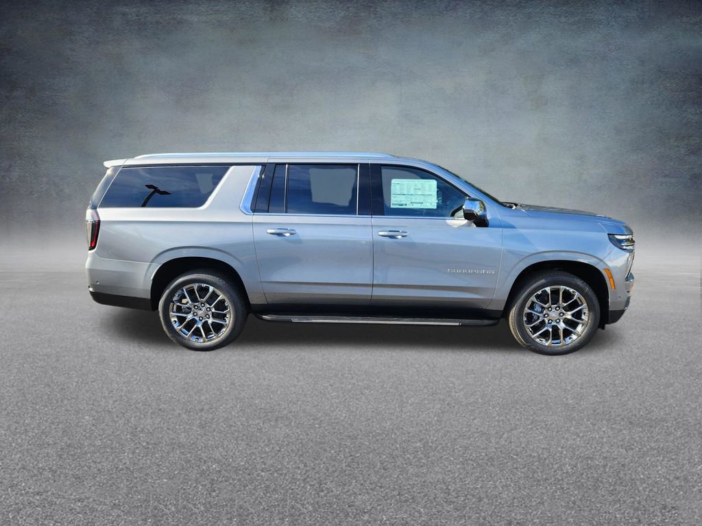 New 2026 Chevrolet Suburban Premier image 4