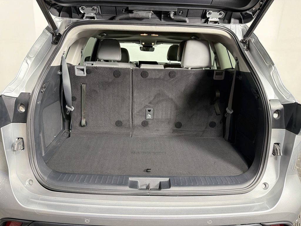 Used 2023 Toyota Highlander Limited AWD/4WD image 27