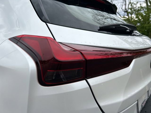 Used 2024 Lexus UX 250h AWD w/ Premium Package image 37