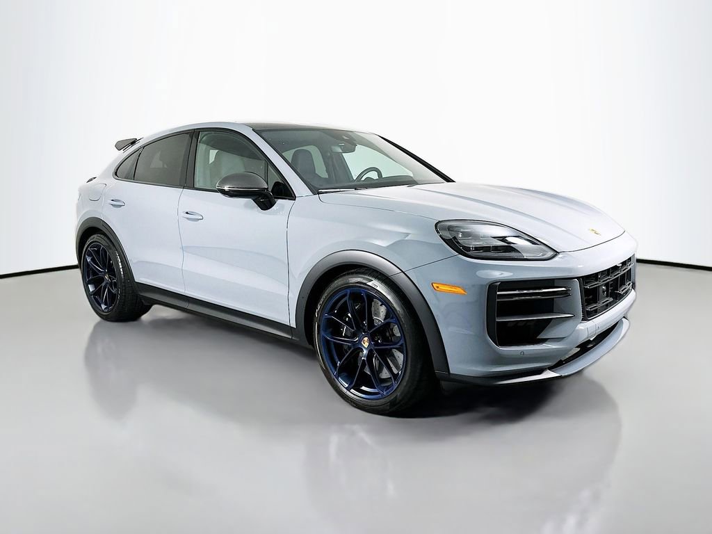 Used 2024 Porsche Cayenne Turbo GT image 7