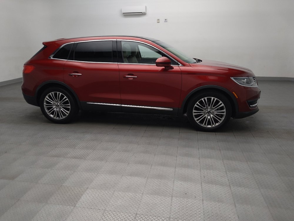 Used 2016 Lincoln MKX Reserve w/ Technology Package FWD image 11