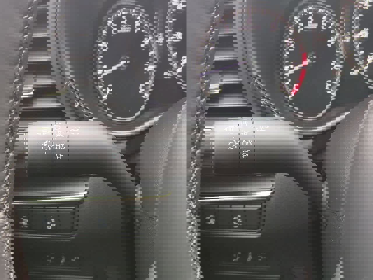 New 2026 MAZDA MAZDA3 2.5 S Hatchback w/ Premium Pkg image 26