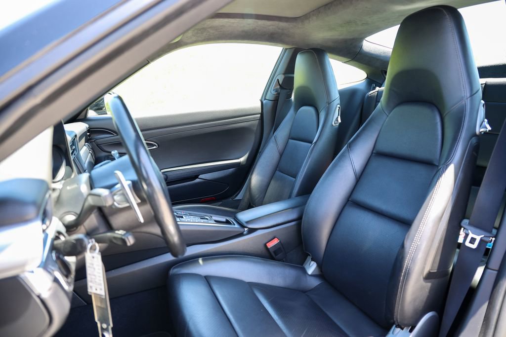 Used 2013 Porsche 911 Carrera 4S AWD/4WD image 5