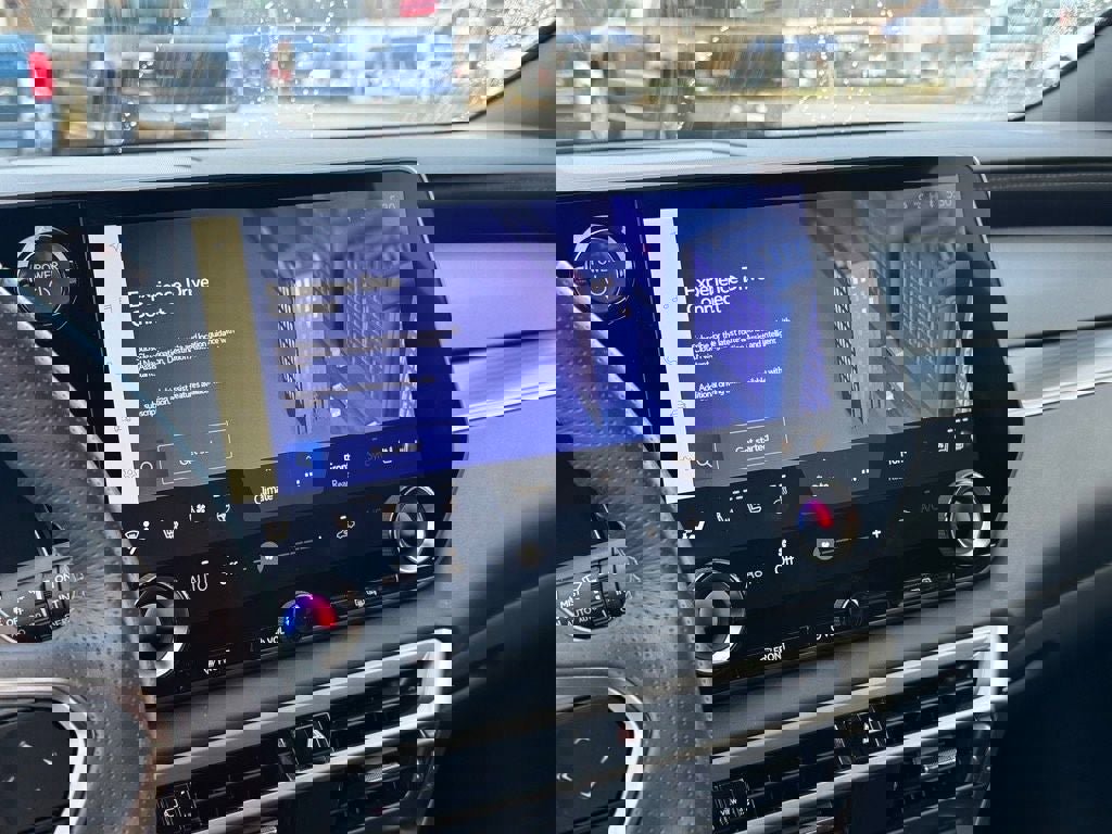 Used 2024 Lexus RX 500h F Sport w/ Convenience Package image 24