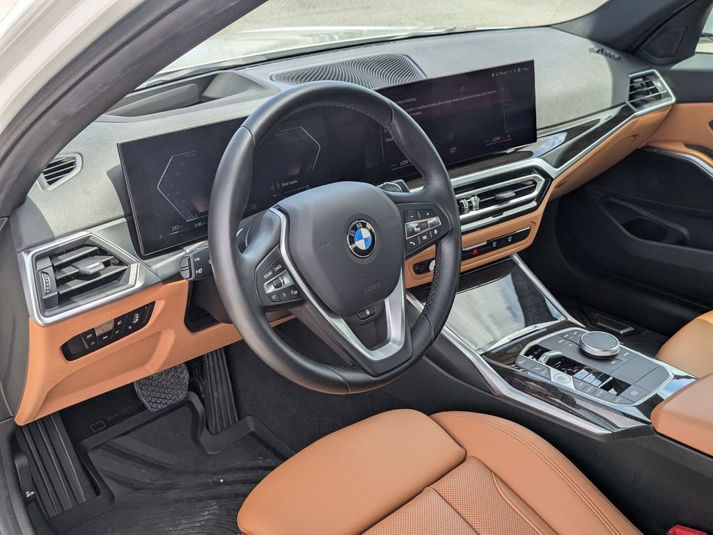Used 2023 BMW 330i Sedan w/ Premium Package RWD image 29