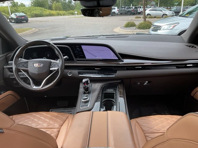 Used 2022 Cadillac Escalade Premium Luxury w/ Touring Package AWD/4WD image 21