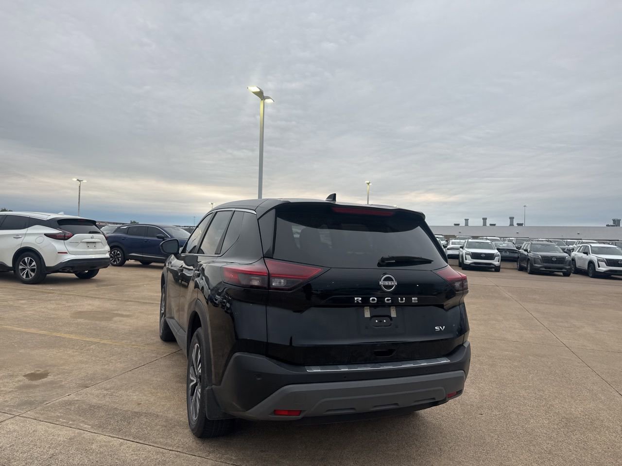 Certified 2022 Nissan Rogue SV image 15