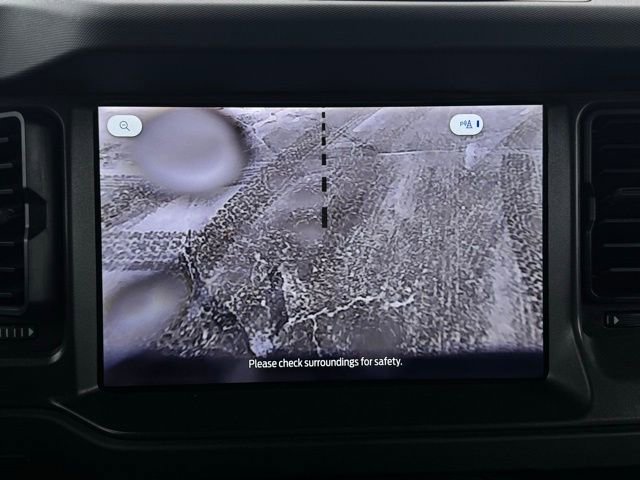 Used 2025 Ford Bronco Badlands image 41