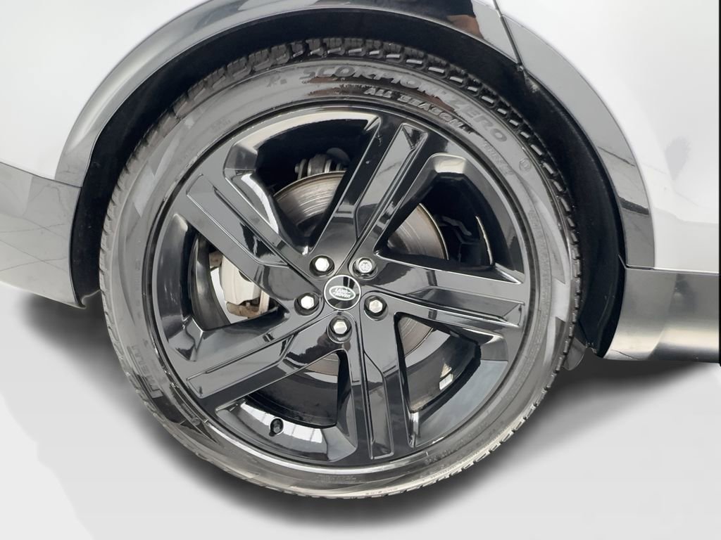 Used 2023 Land Rover Discovery HSE R-Dynamic image 14