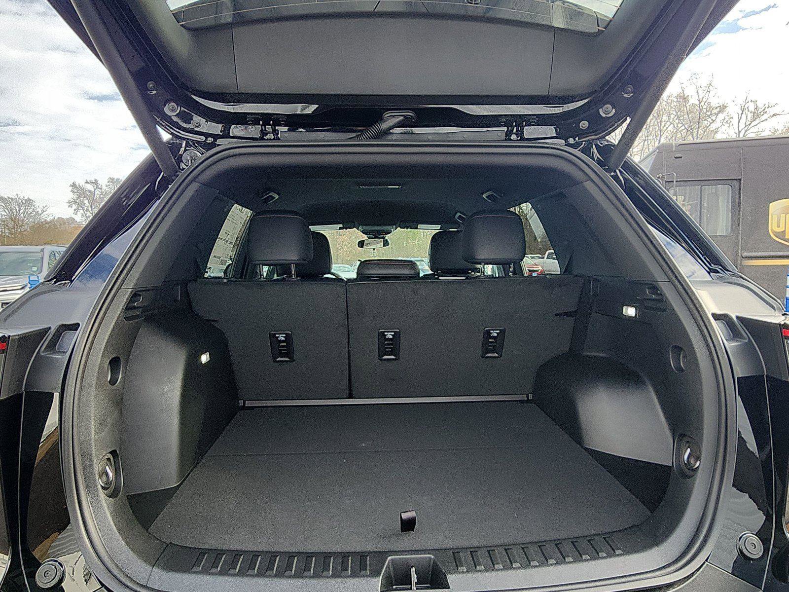 New 2026 Chevrolet Equinox RS image 25