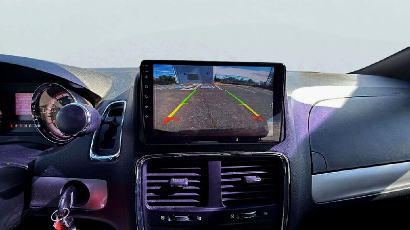 Used 2018 Dodge Grand Caravan GT image 10