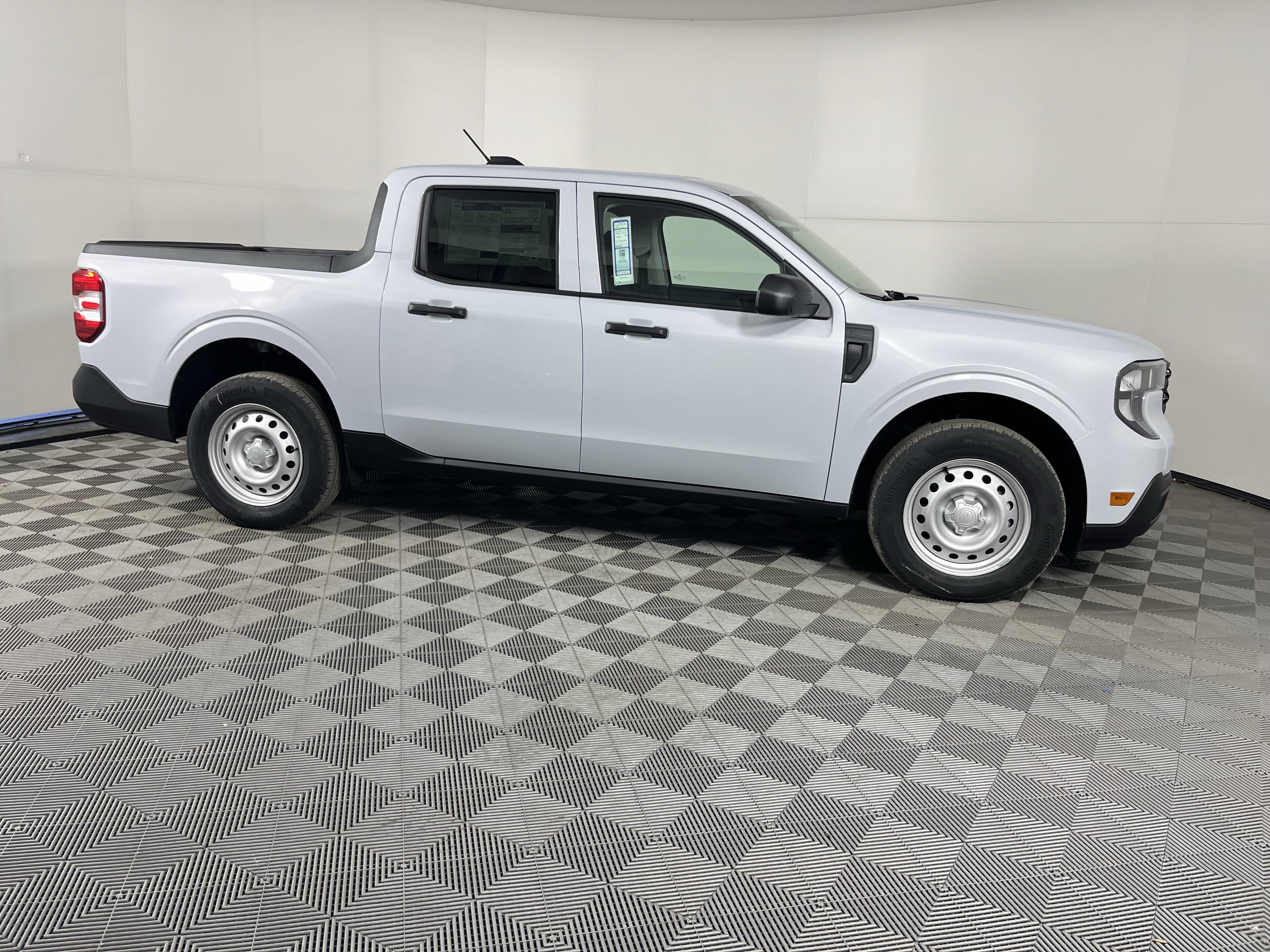 New 2026 Ford Maverick XL AWD/4WD image 6