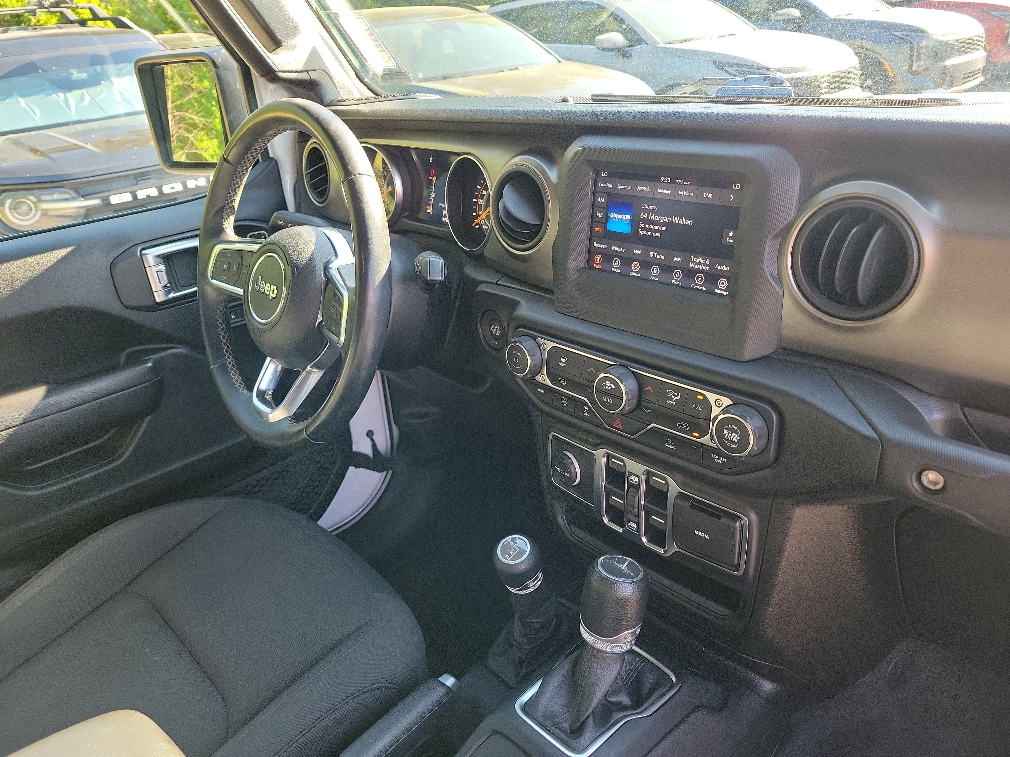 Used 2020 Jeep Gladiator Sport w/ Quick Order Package 24S AWD/4WD image 8
