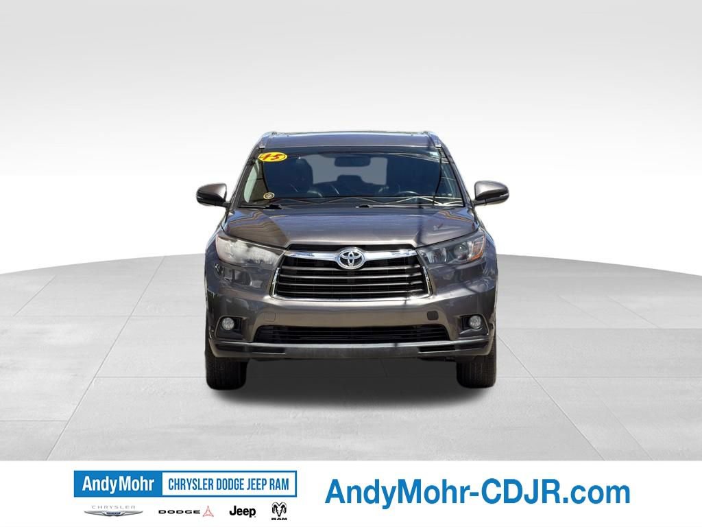 Used 2015 Toyota Highlander XLE FWD video 2