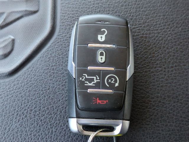 Used 2020 RAM 1500 Laramie image 29