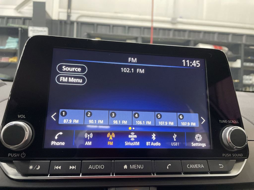 Certified 2024 Nissan Altima 2.5 SV FWD image 16