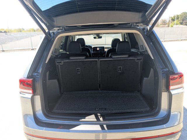 Used 2024 Volkswagen Atlas SEL Premium R-Line image 7