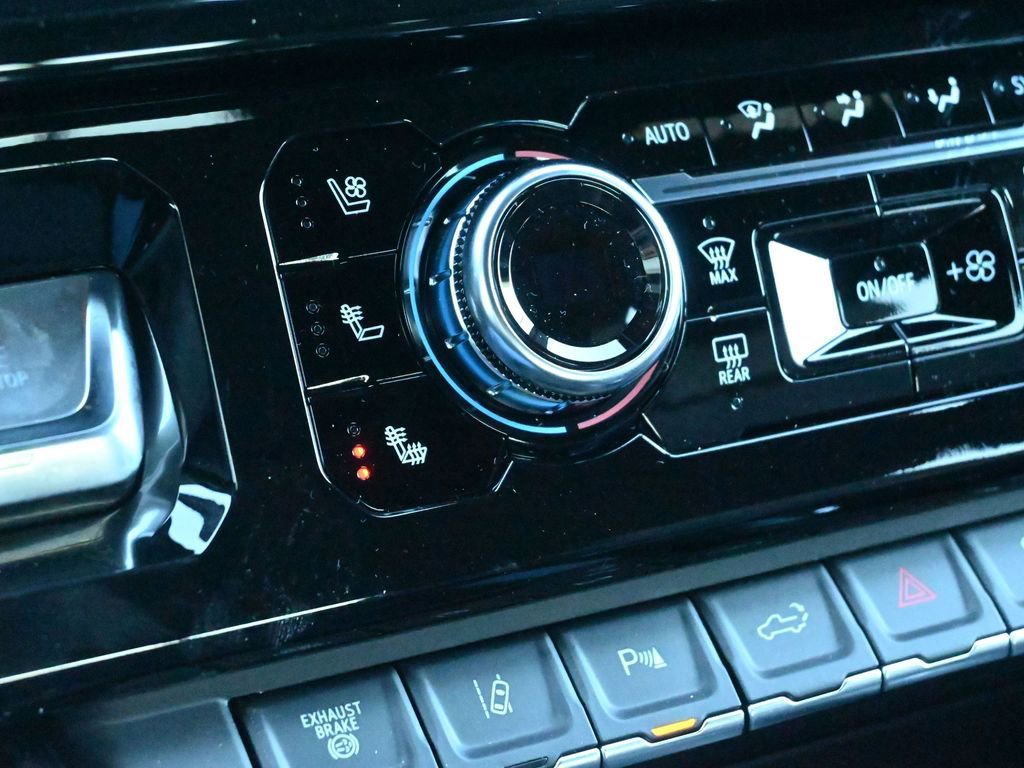 New 2026 GMC Sierra 3500 AT4 w/ AT4 Premium Plus Package image 26