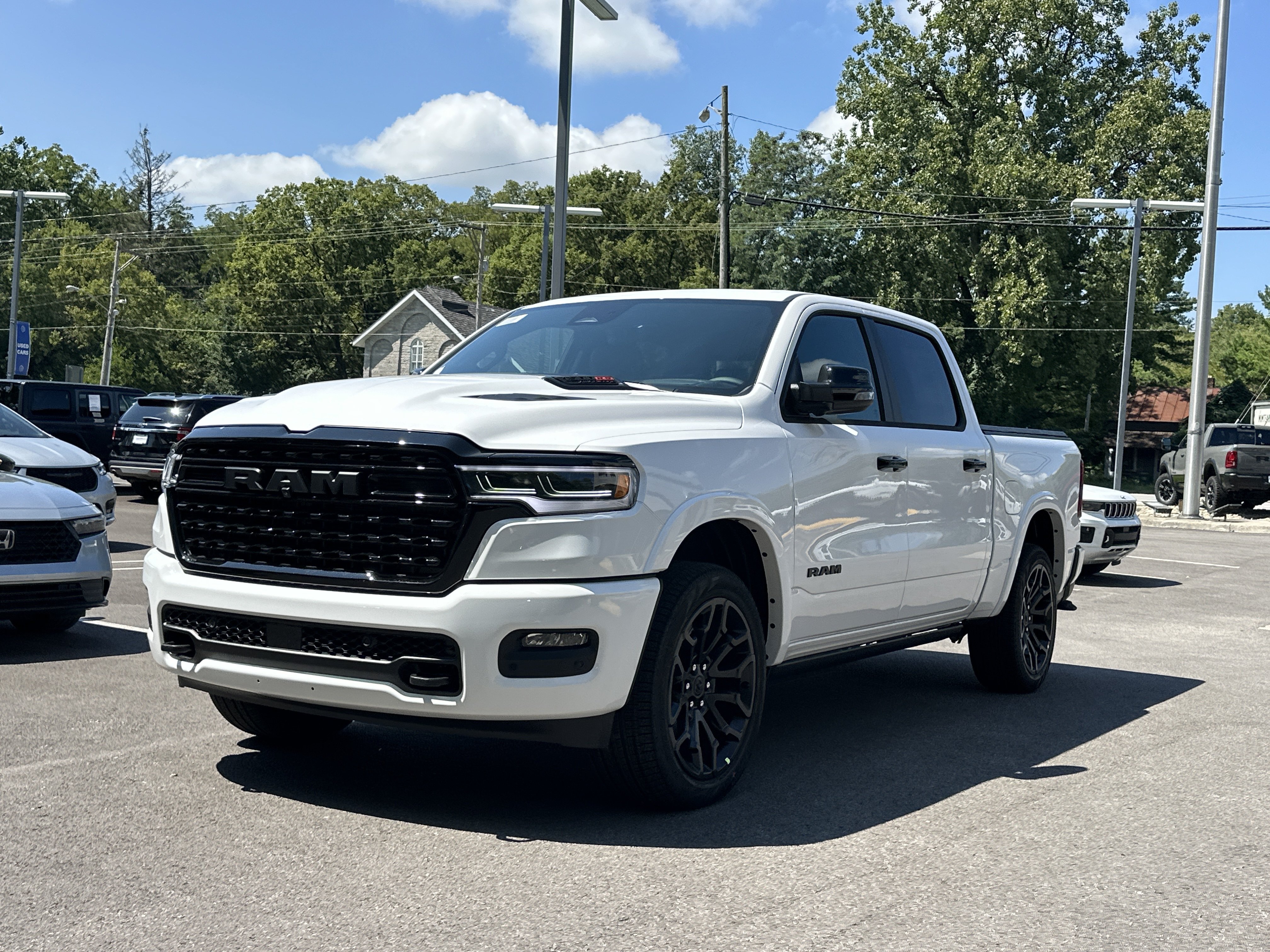 New 2027 RAM 1500 Limited AWD/4WD image 25