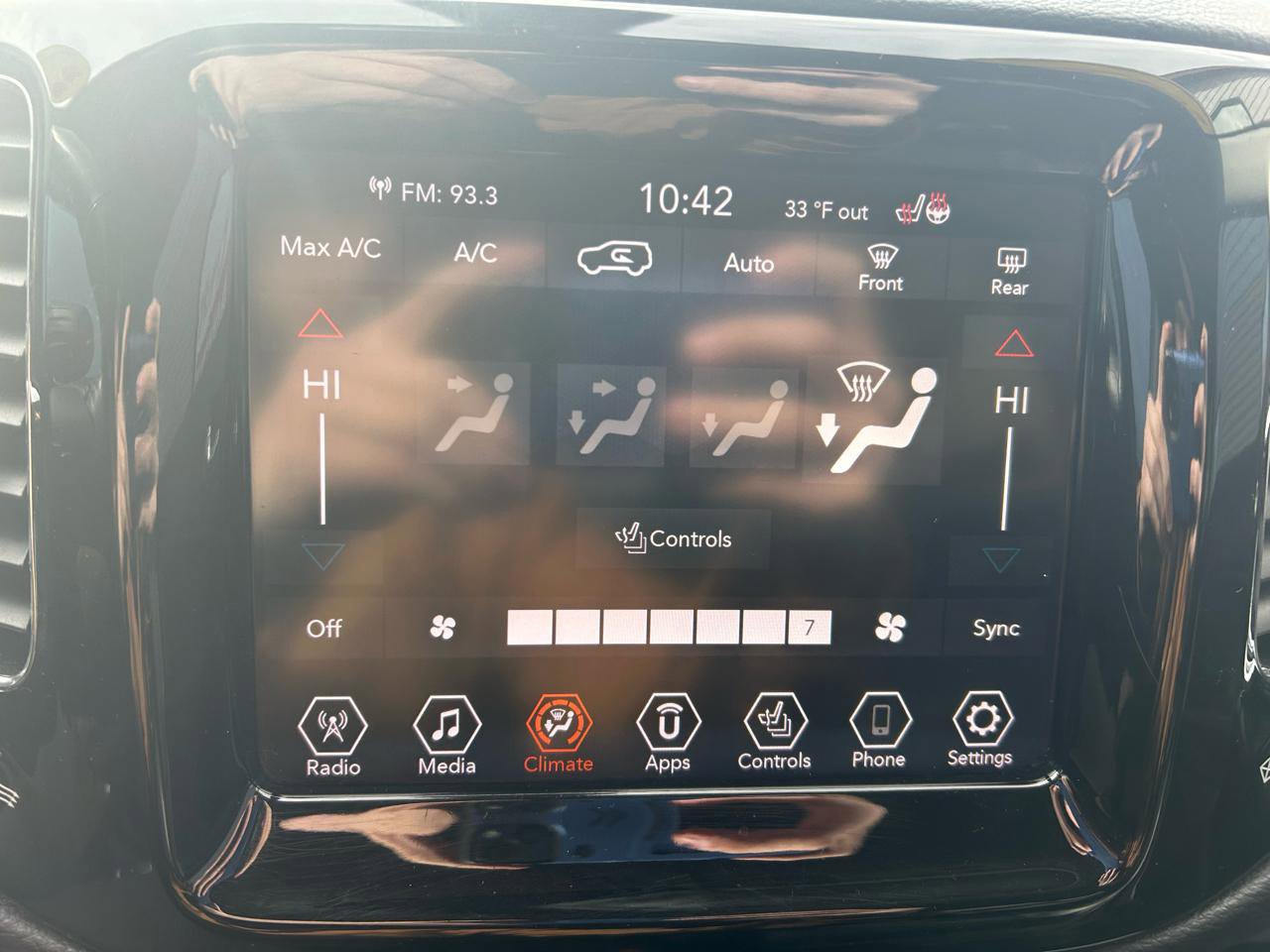 Used 2019 Jeep Compass Limited AWD/4WD image 23