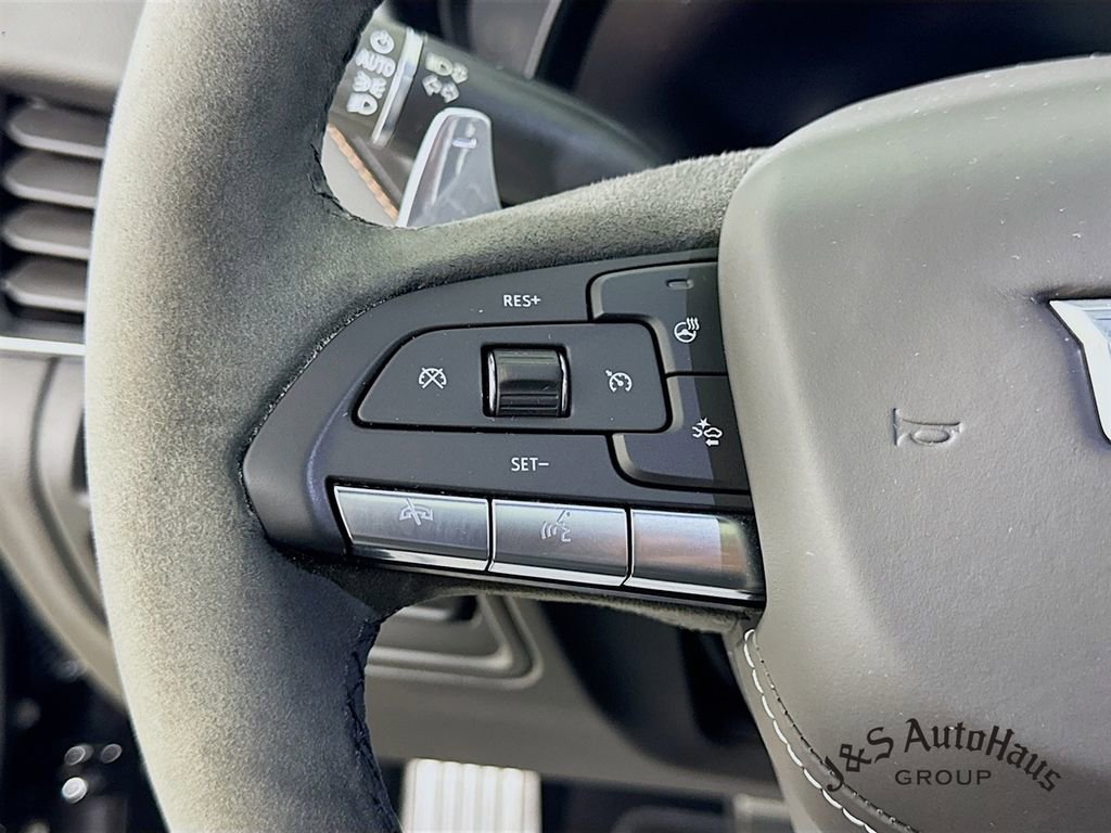 Used 2023 Cadillac CT5 V w/ Premium Package image 13