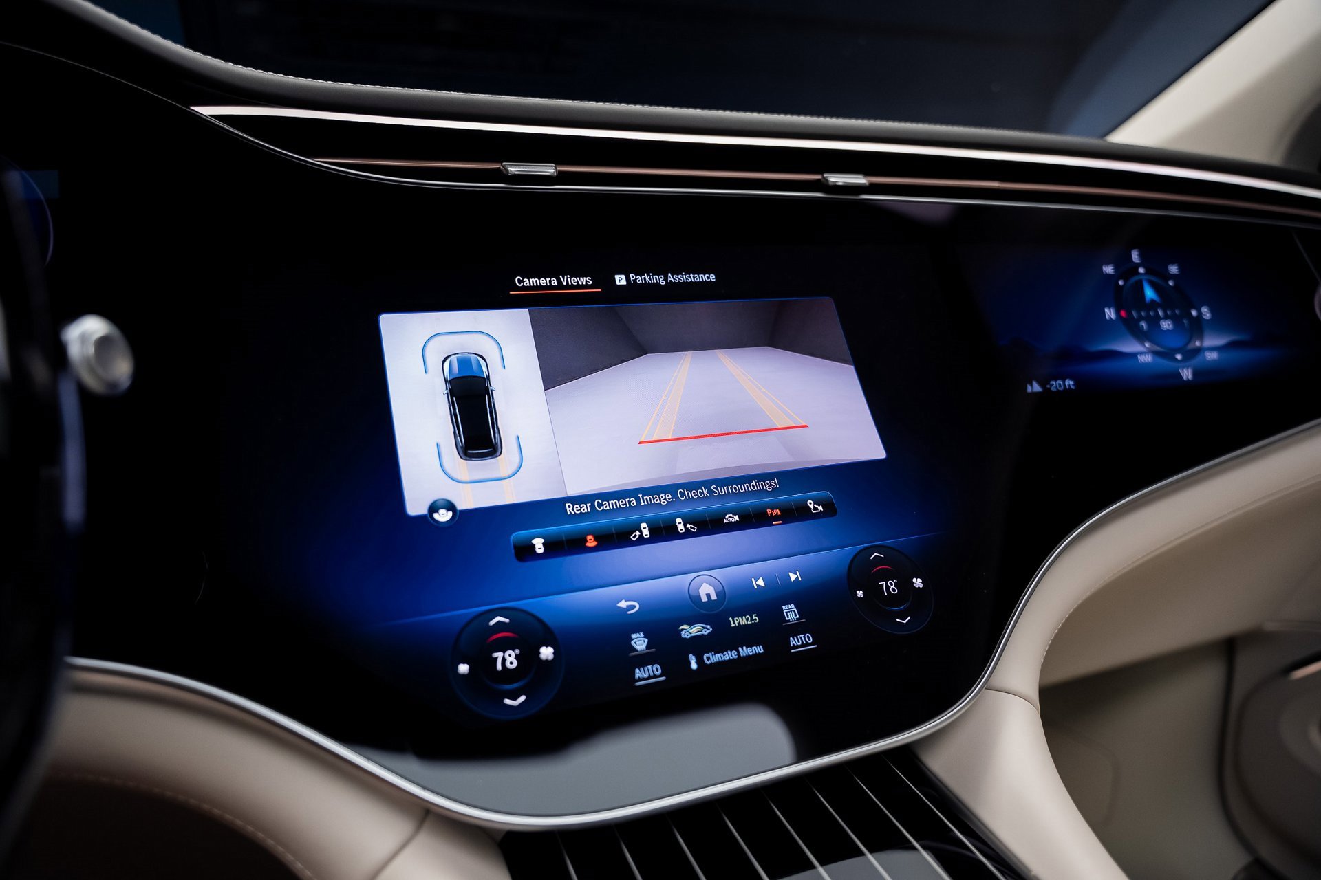 Used 2024 Mercedes-Benz Maybach EQS 680 4MATIC image 50