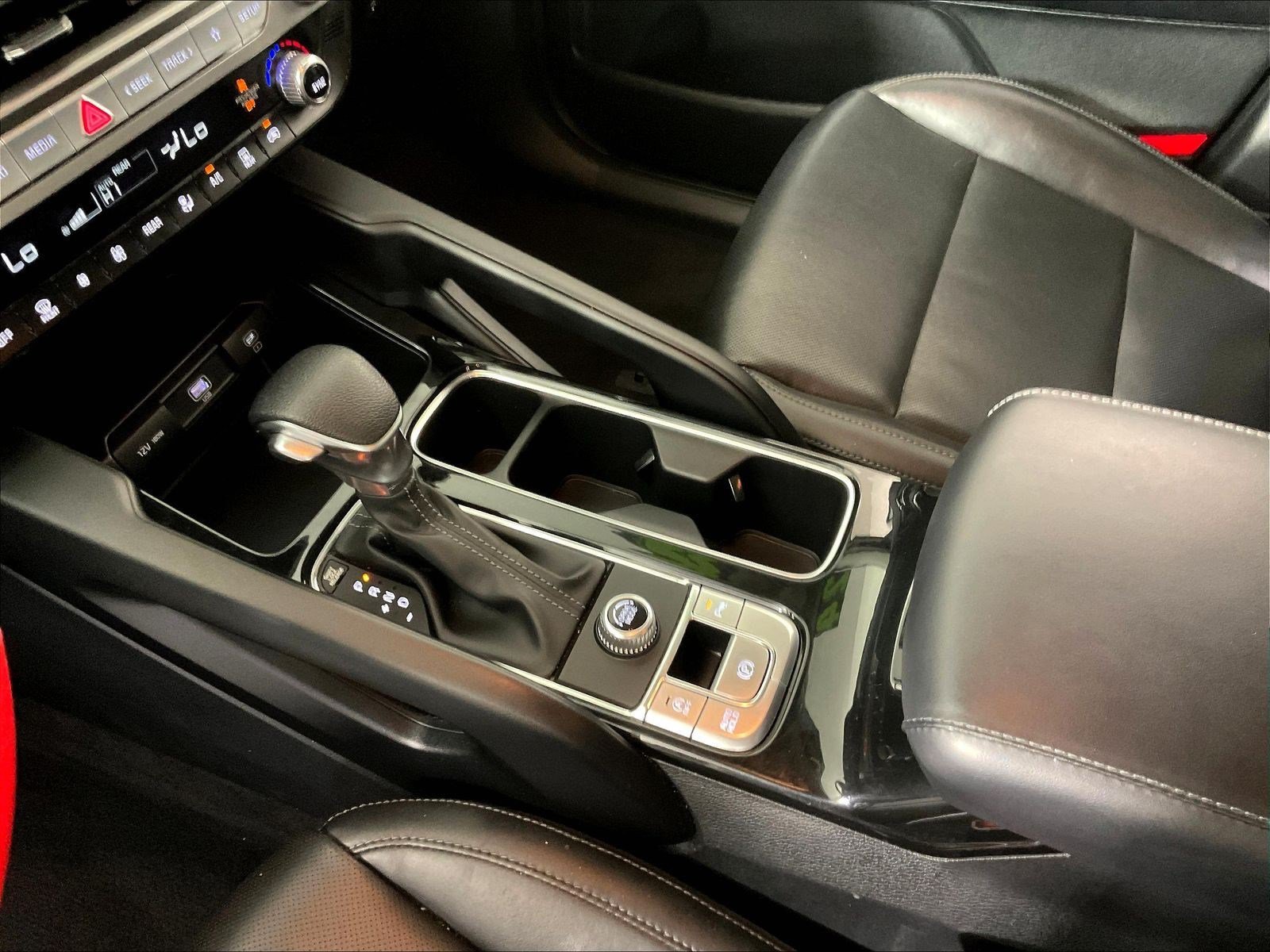 Certified 2024 Kia Telluride LX FWD image 18