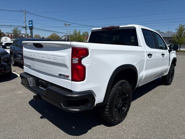 Used 2025 Chevrolet Silverado 1500 ZR2 w/ Technology Package AWD/4WD image 6