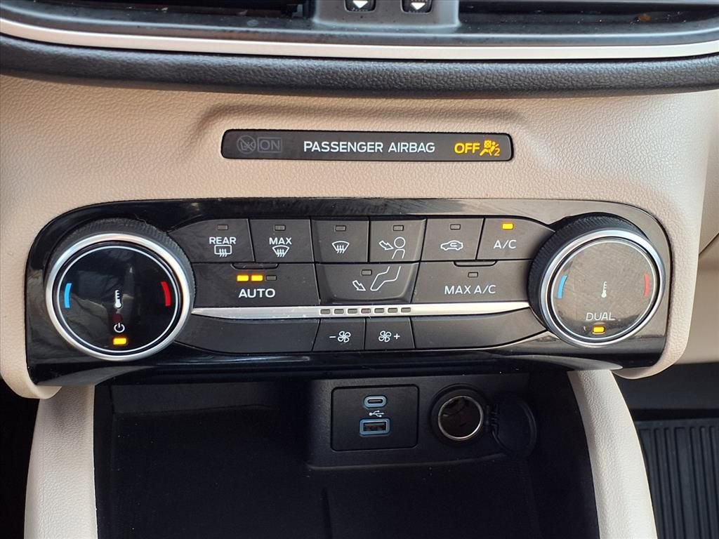 Used 2022 Ford Escape SE w/ Convenience Package image 20