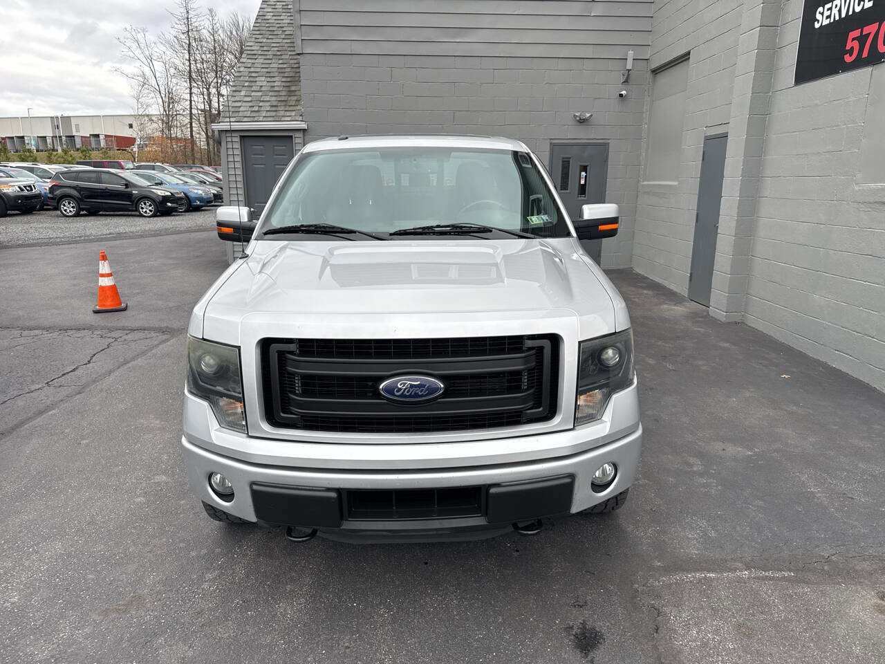 Used 2014 Ford F150 FX4 w/ Equipment Group 402A Luxury image 2