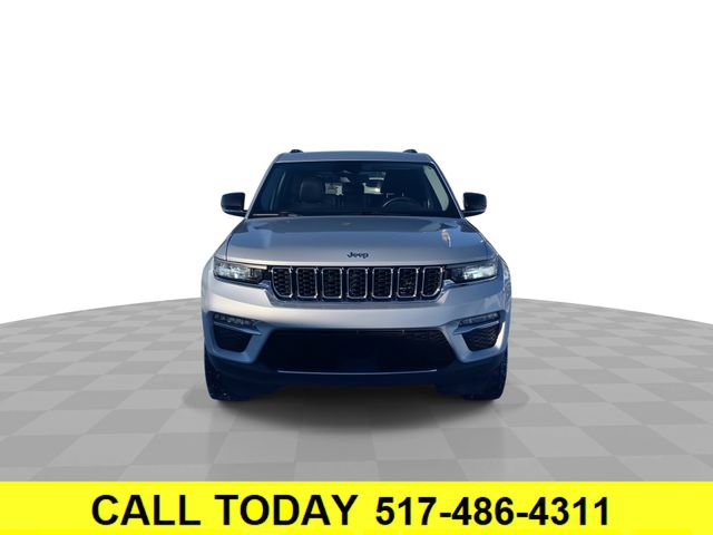 Used 2023 Jeep Grand Cherokee Limited image 3