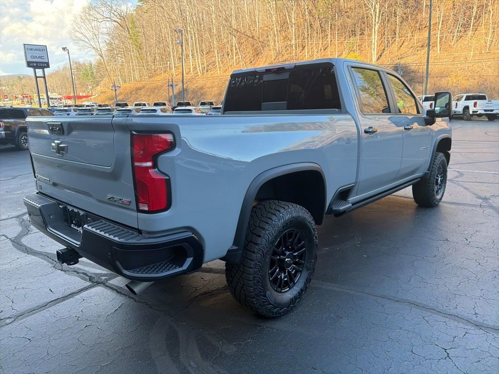 Certified 2024 Chevrolet Silverado 2500 ZR2 w/ Technology Package image 4