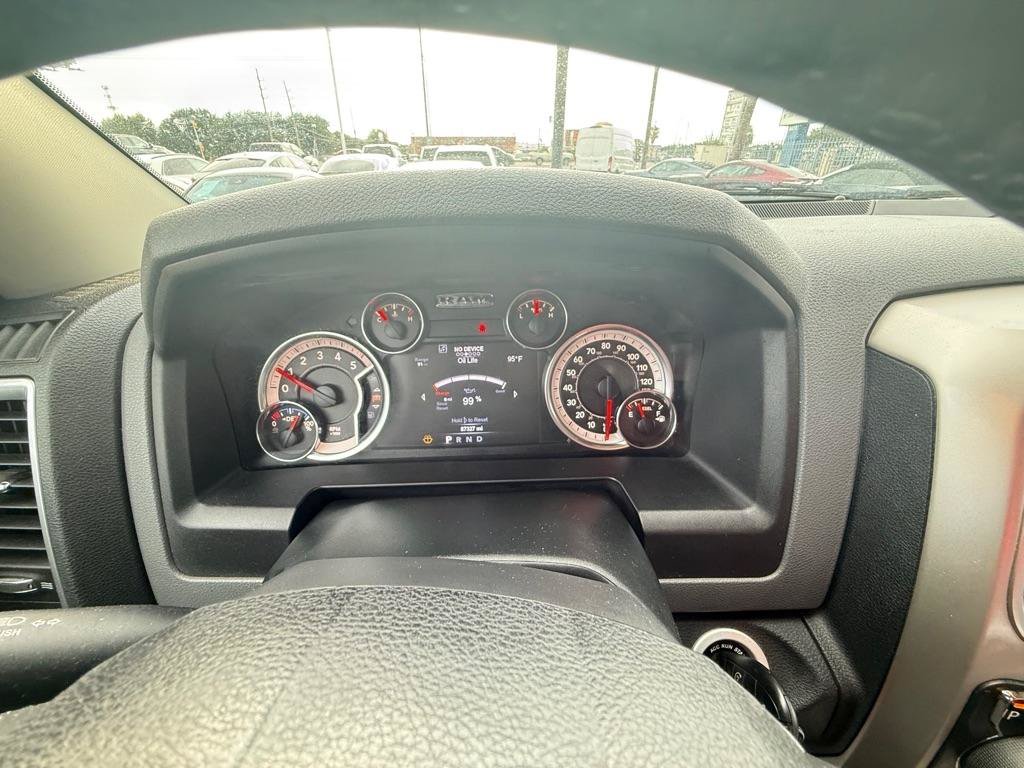 Used 2017 RAM 1500 Lone Star AWD/4WD image 23