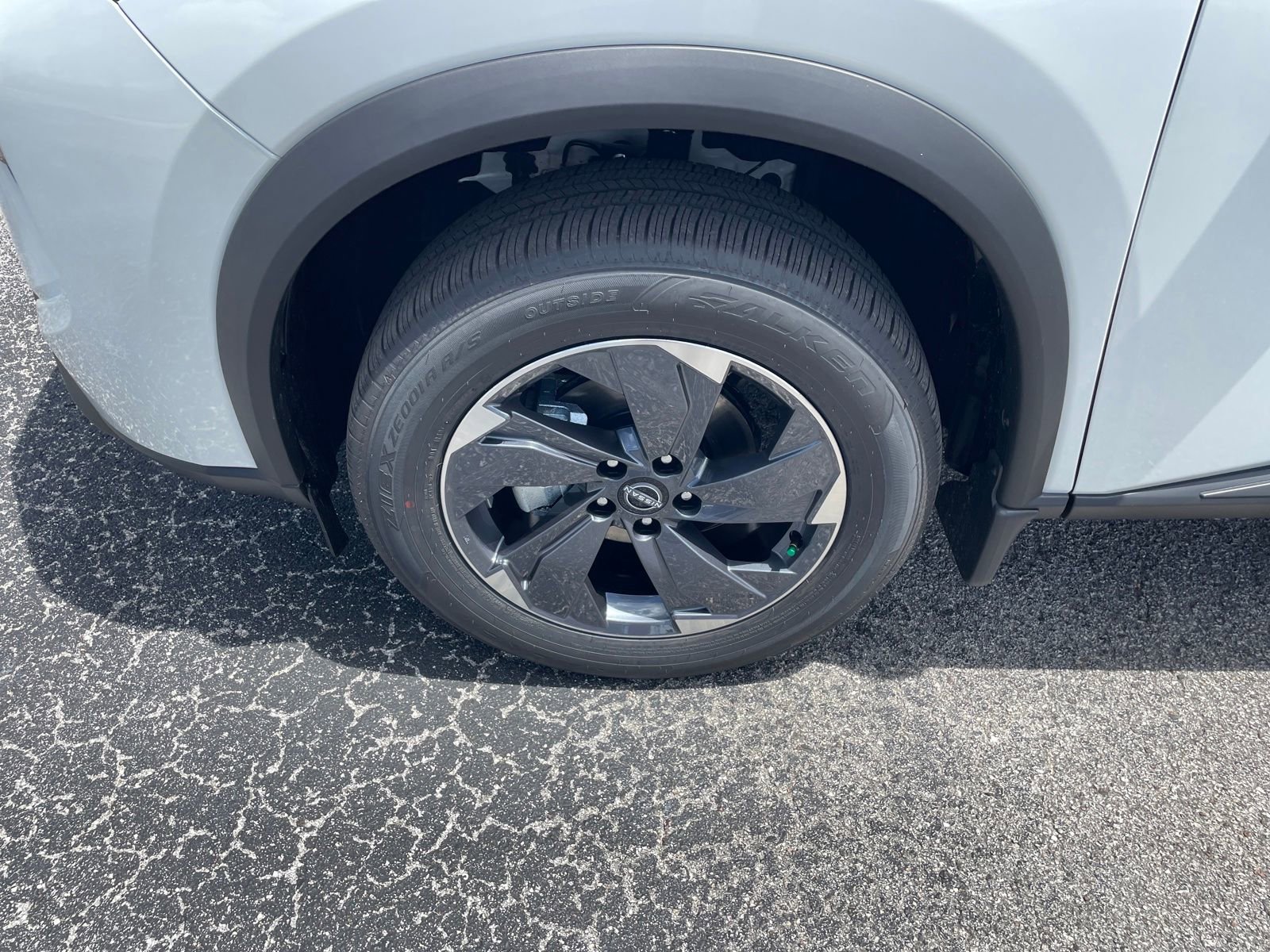 New 2026 Nissan Rogue SV image 10