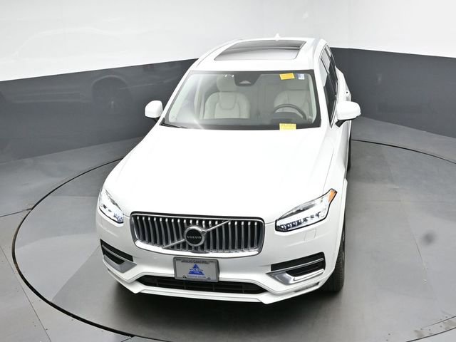 Used 2023 Volvo XC90 B6 Ultimate w/ Protection Package Premier image 23