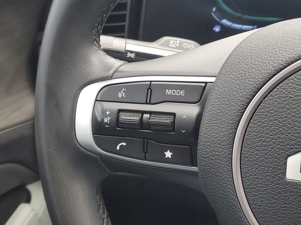 Certified 2023 Kia Sportage X-Line w/ X-Line Premium Package image 16