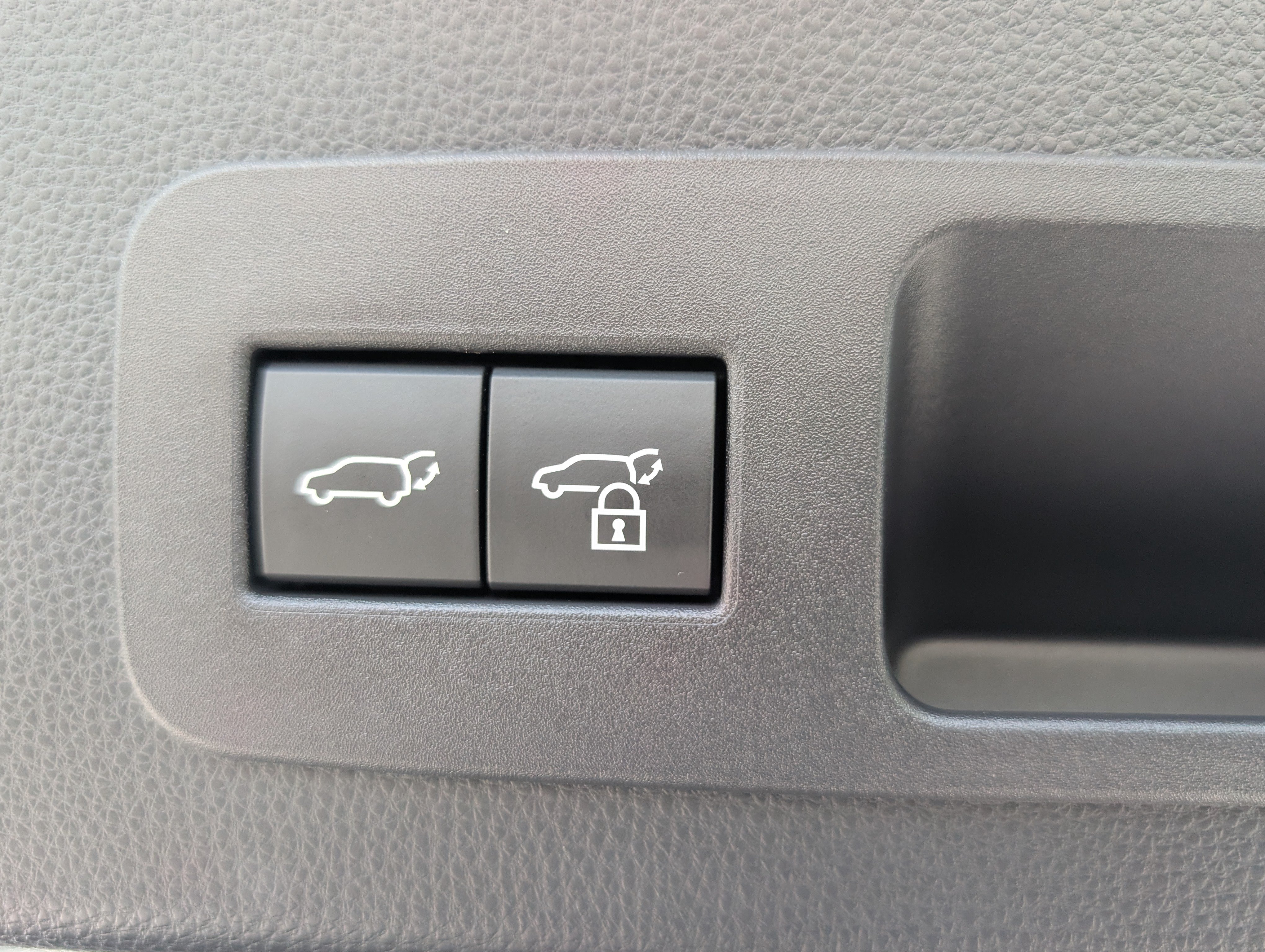 New 2026 Lexus LX 600 4WD w/ Luxury Package image 11