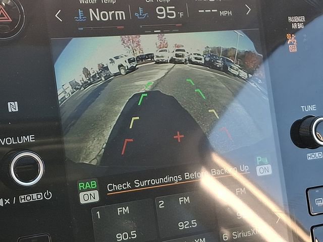 Used 2025 Subaru Outback Onyx Edition image 23