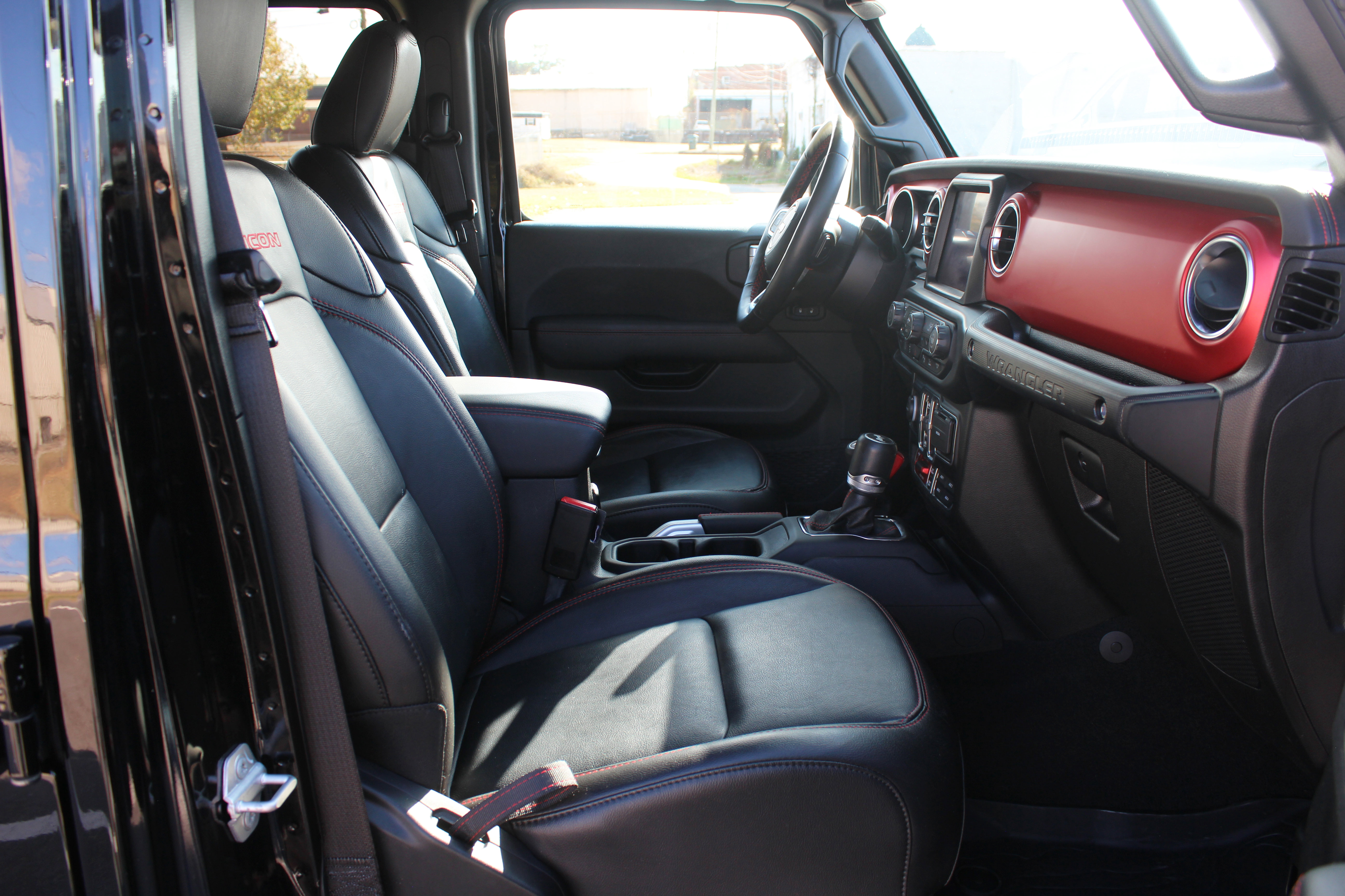 Used 2021 Jeep Wrangler Unlimited Rubicon image 46